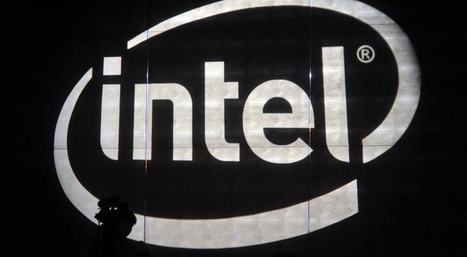 Canaccord Says Intel Is 'A Compelling Long-Term Investment'