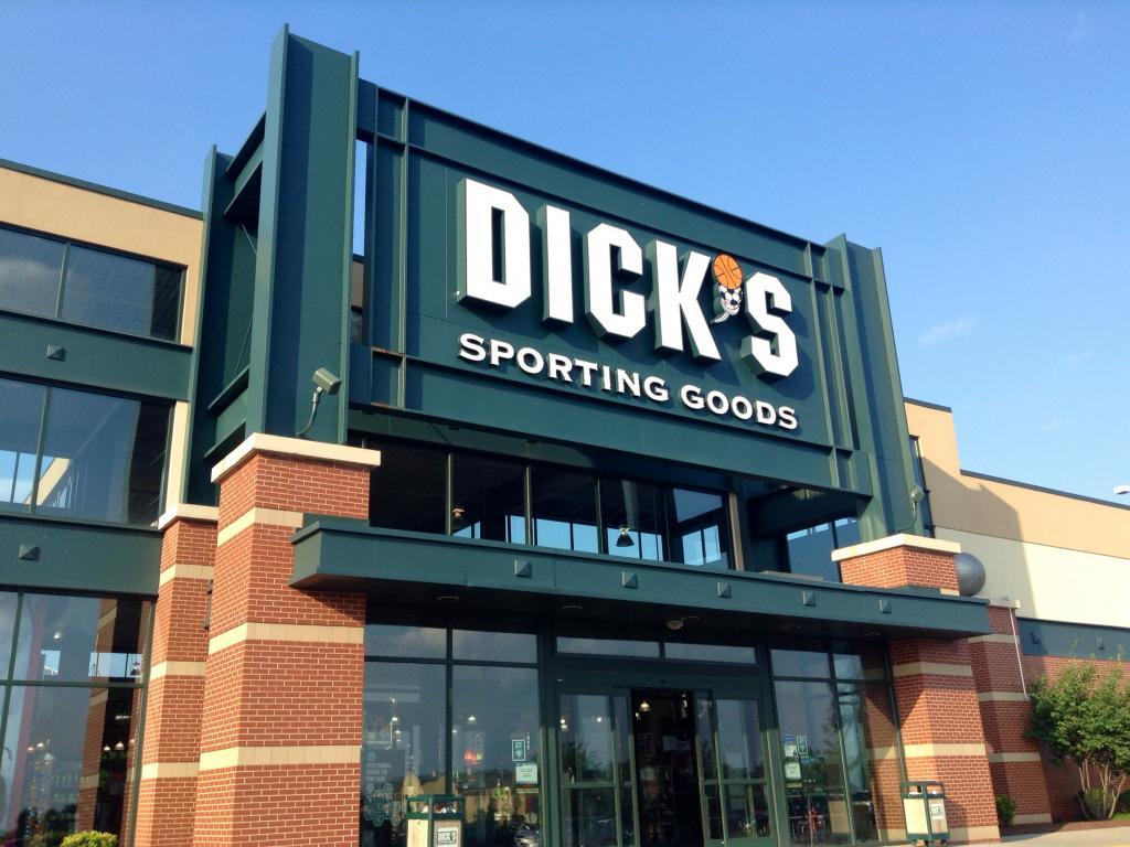 Dick S Sporting Goods Inc Nyse Dks Cabela S Inc Nyse Cab Dick S