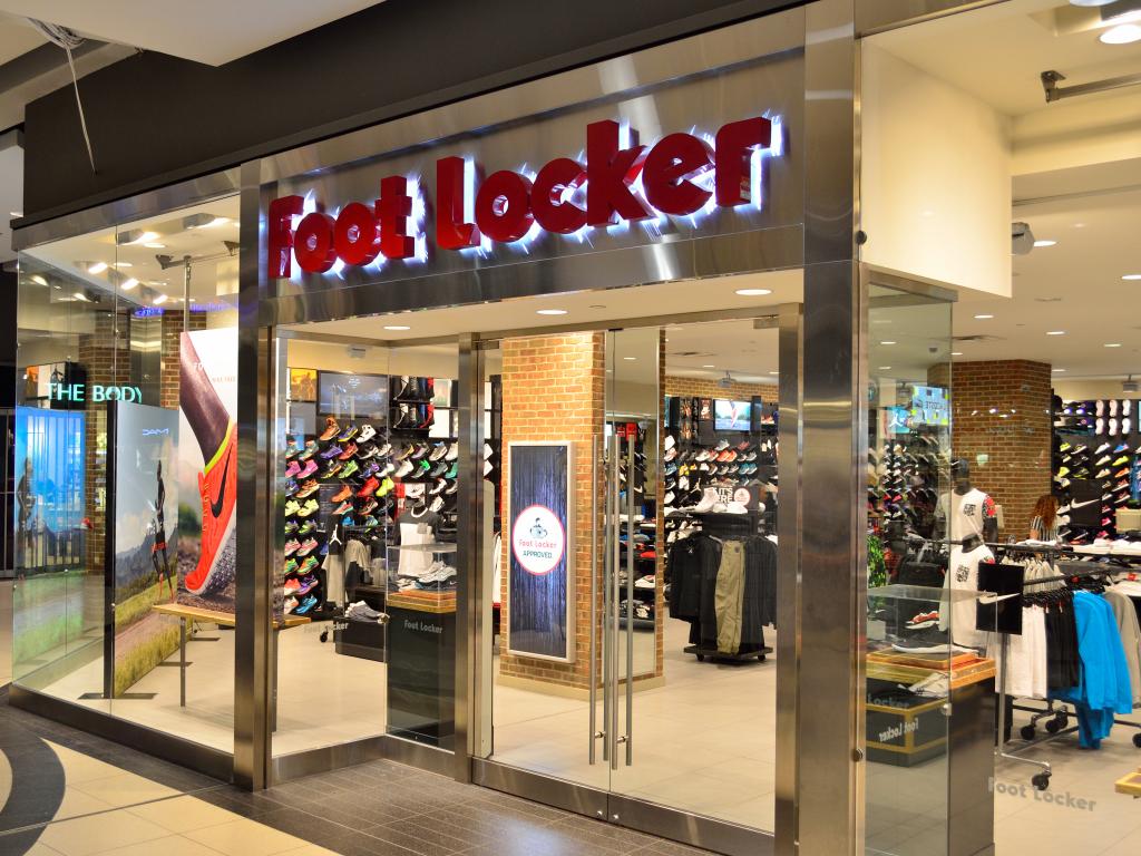 Foot Locker, Inc. (FL) Given a $80.00 Price Target at Barclays PLC