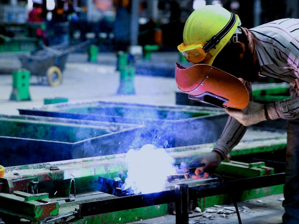 Jobless Claims Strike Lowest Level Since 1969