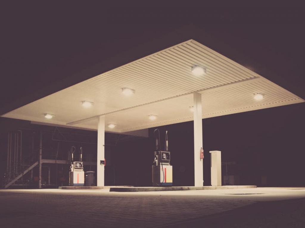 Chevron Corp (NYSE:CVX) 2017 Q4 Institutional Investor Sentiment Steady