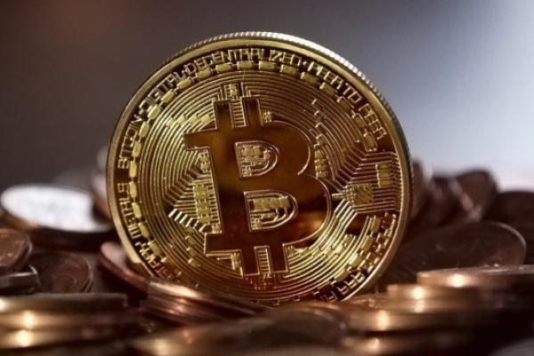 Bitcoin Price Nears 50 000 Following Week Of Good News Benzinga