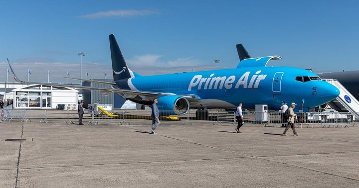 Aircraft Prices, E-Commerce Conditions Are Ripe For Amazon Air, Says Bullish BofA Aircraft Prices, E-Commerce Conditions Are Ripe For Amazon Air, Says Bullish BofA