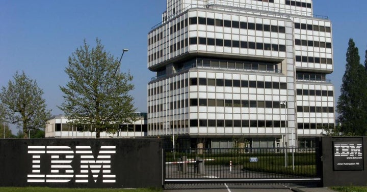 Wall Street Reacts To IBM's Weak Quarter