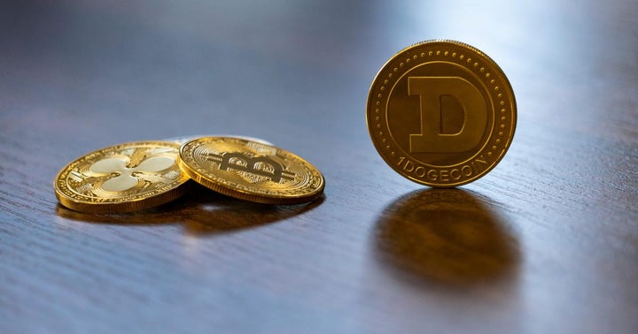 Dogecoin Co-Creator Amid Elon Musk Criticism Says There Should Be No 'War' Between Bitcoin And Meme Crypto