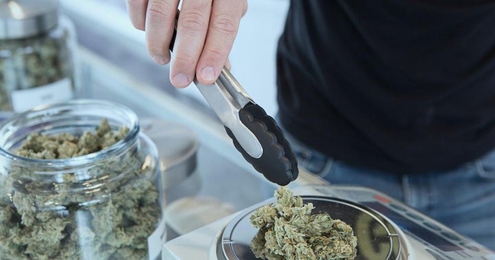 Tilray Bolsters Distribution Partnership With ROSE LifeScience In Quebec Tilray Bolsters Distribution Partnership With ROSE LifeScience In Quebec