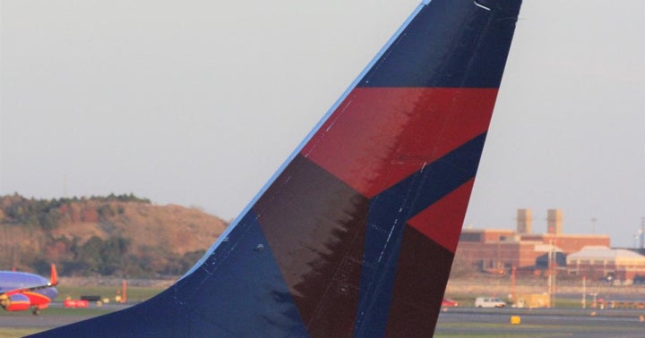 Delta Airlines Stock Takes A Dip Lower: What's Next?