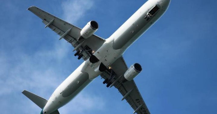 It's Still Early, But Smaller Investors May Best Buffett With Airline ETF
