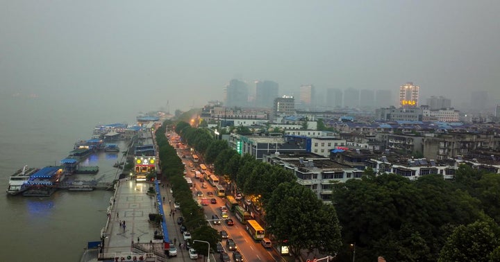 Here's How Short Sellers Are Playing The China Coronavirus Outbreak Here's How Short Sellers Are Playing The China Coronavirus Outbreak