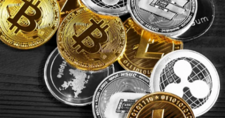 Bitcoin Spikes Below $43K, Michaël van de Poppe Says Bitcoin Price Can Now Stabilize