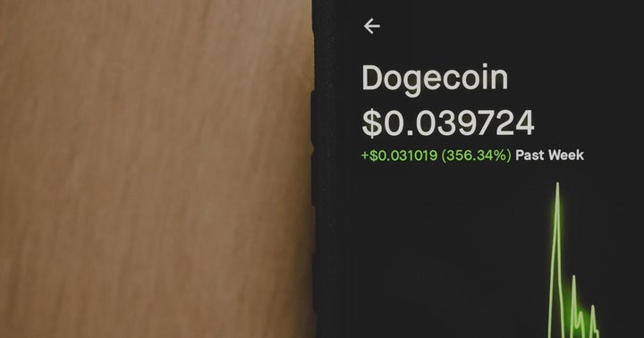 Investors In Disbelief As DOGE Becomes Top 5 Crypto With $47B Market Cap