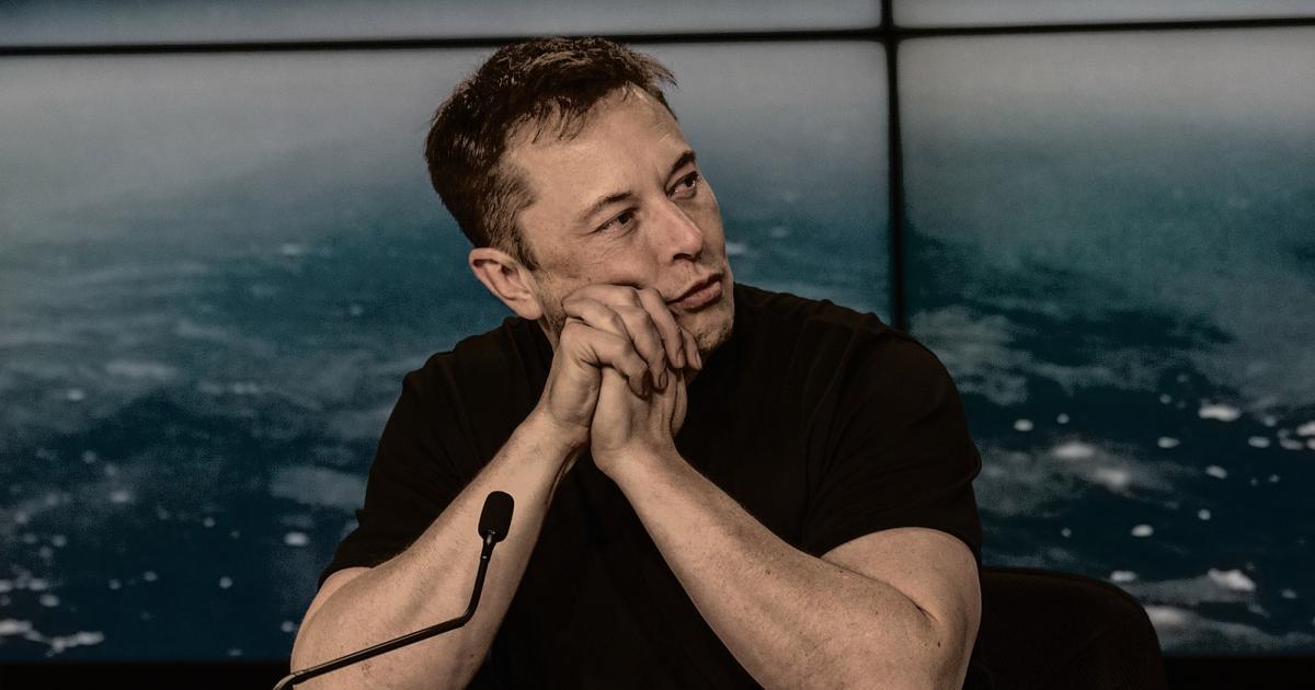 Featured image of post Elon Musk Clubhouse Entrepreneur : His comments came in response to reports that china&#039;s military had banned tesla cars from its facilities.