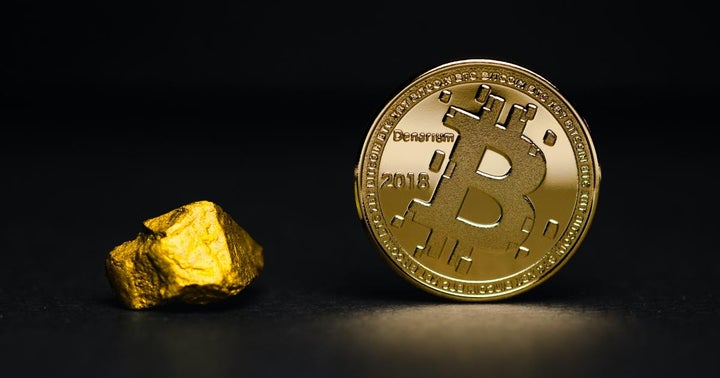 Will Bitcoin Be Banned Like Gold Once Was In The Us Ark Invest And Cathie Wood Weigh In Benzinga