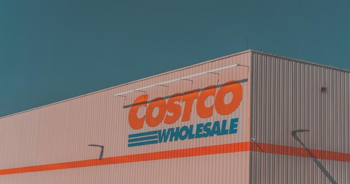 Costco Stock Jumps After Q4 Earnings: 4 Analysts React To Sales And Membership Momentum Costco Stock Jumps After Q4 Earnings: 4 Analysts React To Sales And Membership Momentum