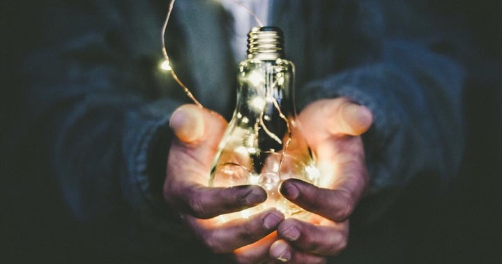 Lithium And Hydrogen Trades: 5 Battery-Related Stocks To Watch