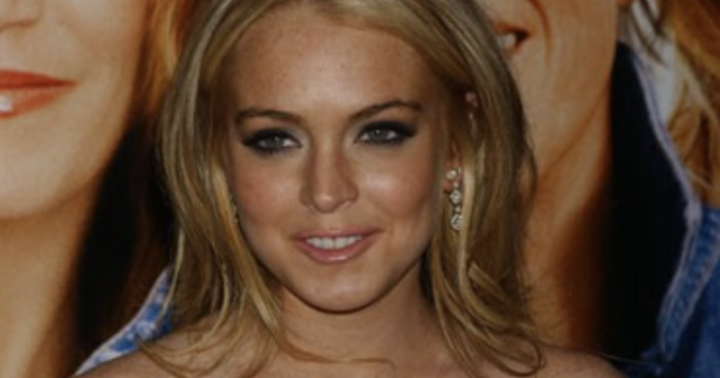 Lindsay Lohan Tweets In Support Of Bitcoin