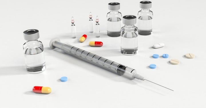 Clovis Oncology Analyst Turns Bearish Ahead Of PDUFA Date For Rubraca
