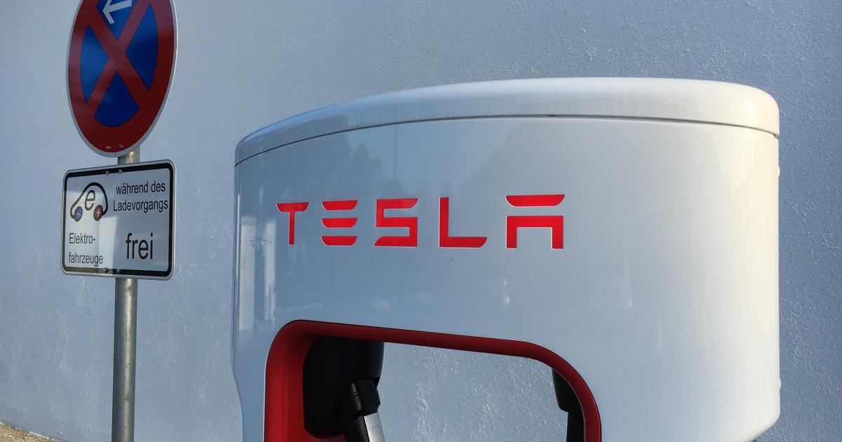 Tesla Motors (TSLA) – Ark most condemned by Tesla’s autonomous strategy and Cathie Wood says a new target price will arrive soon
