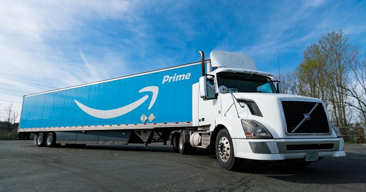 Evercore Analyst Says Amazon Is Top Mega Cap Pick