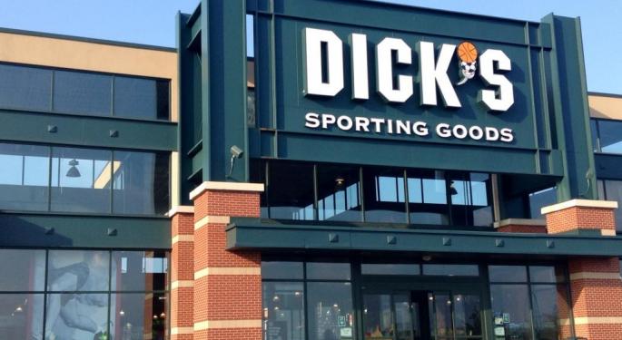 Dick's Sporting Goods Trades Higher On Q2 Earnings, Guidance Raise